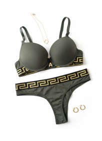 طقم كلوت وسنتيانة 1318