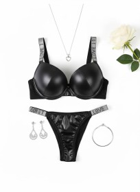 طقم كلوت وسنتيانة 1318