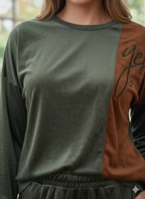 بيجامة مخمل ناعم 2240