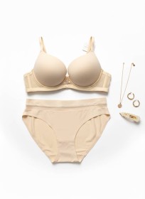 طقم كلوت وسنتيانة 1318